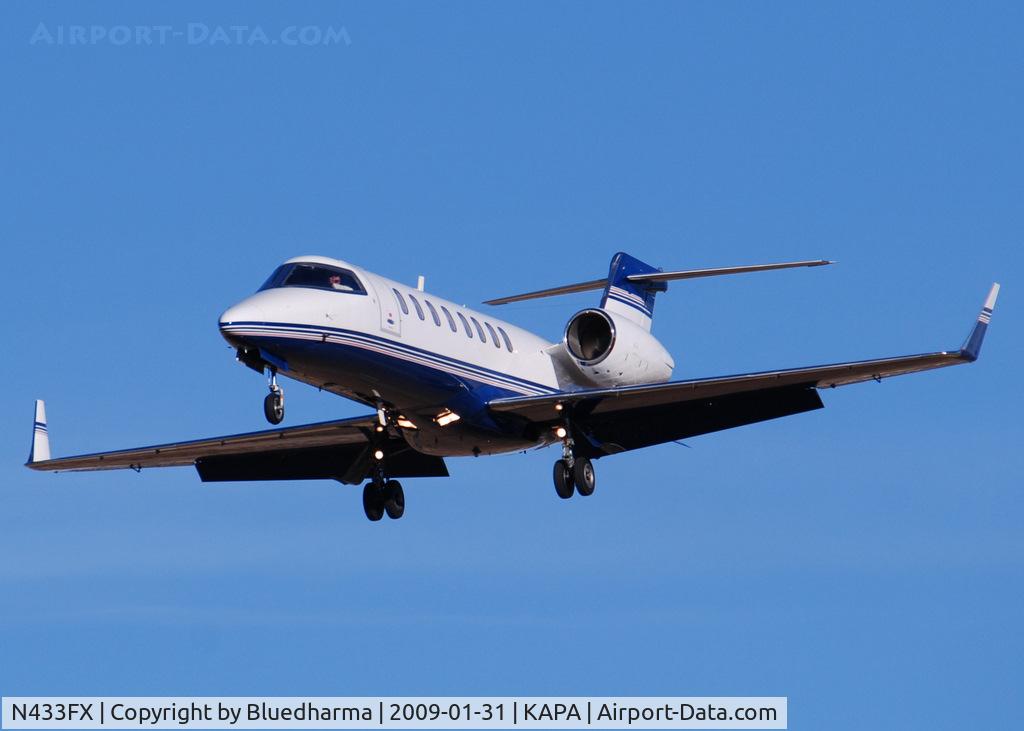 N433FX, 2002 Learjet 45 C/N 192, On final approach to 17L.