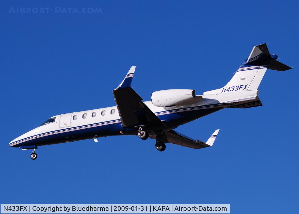 N433FX, 2002 Learjet 45 C/N 192, On final approach to 17L.