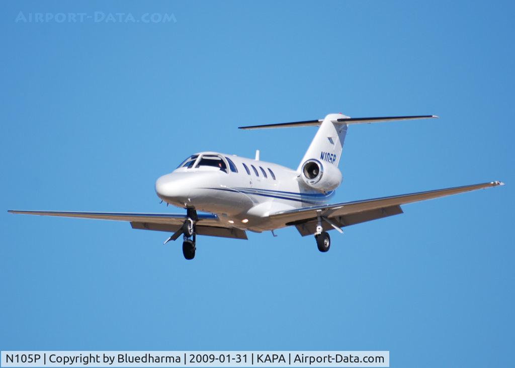 N105P, 1999 Cessna 525 CitationJet C/N 525-0336, On final approach to 17L.