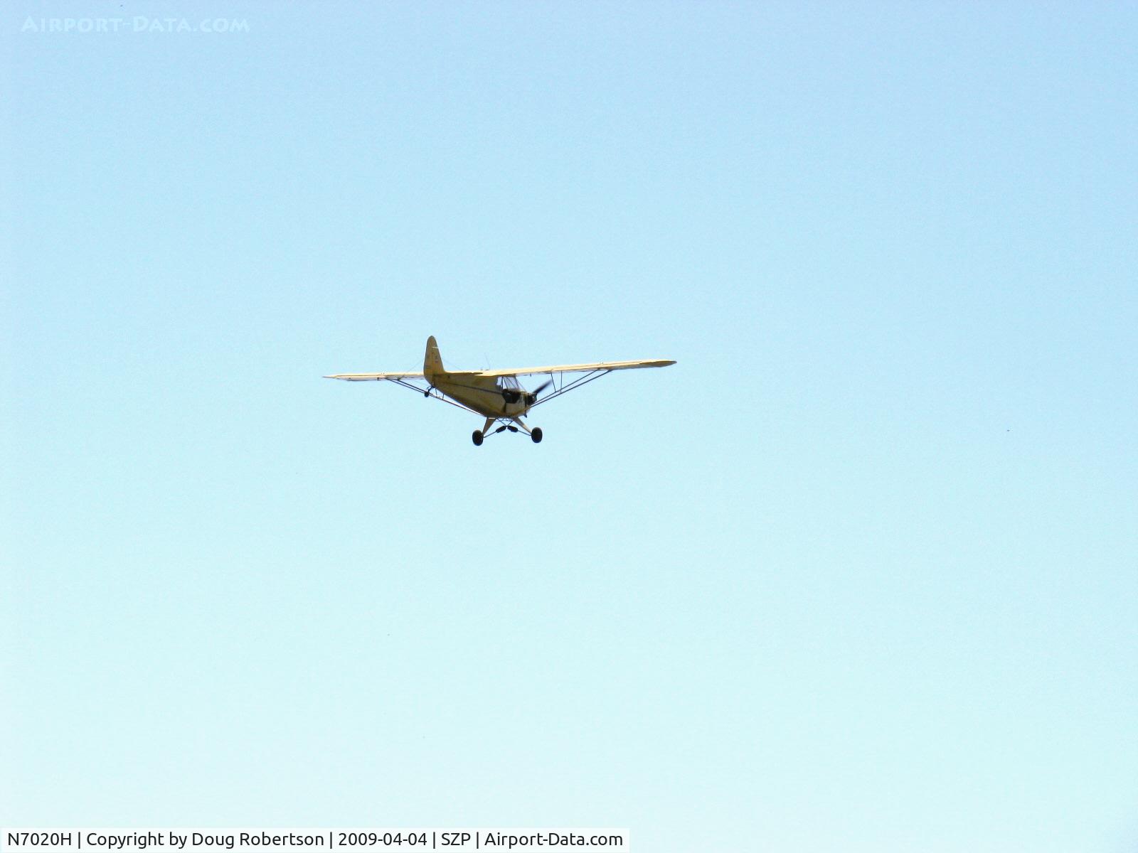 N7020H, 1946 Piper J3C-65 Cub Cub C/N 20265, 1946 Piper J3C-65 CUB, Continental A&C65 65 Hp, departure climb