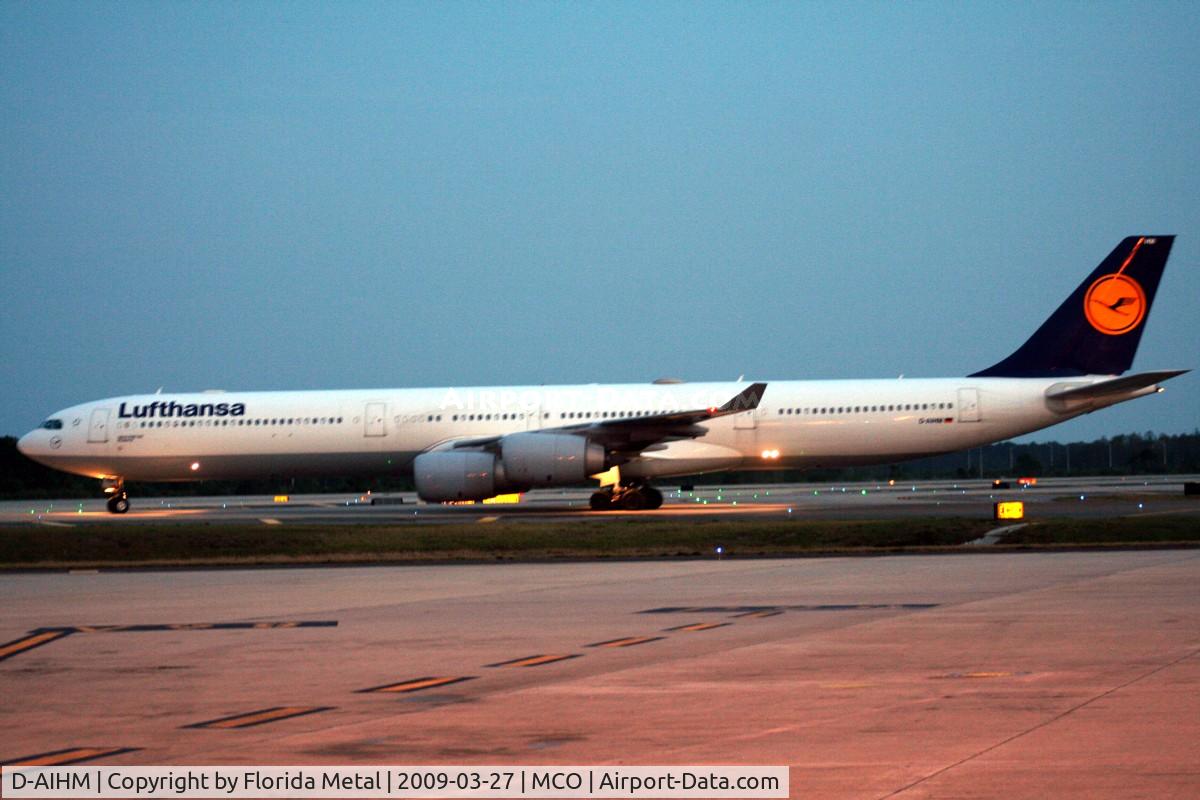 D-AIHM, 2006 Airbus A340-642 C/N 762, Just added to the database, night arrival of DLH A340-600