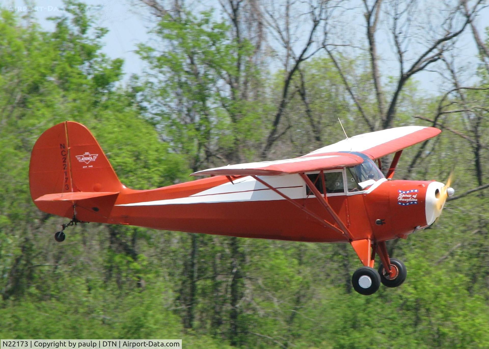 N22173, 1939 Aeronca 65-C C/N C2759, Landing on 14 at Downtown Shreveport.