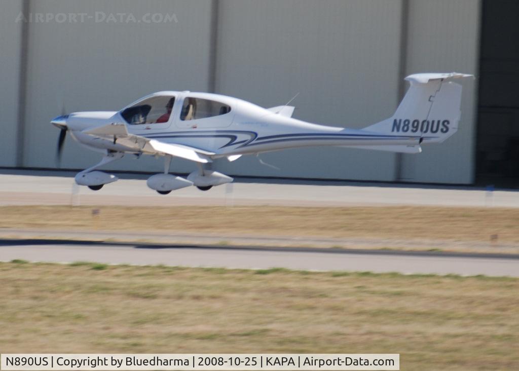 N890US, 2007 Diamond DA-40 Diamond Star C/N 40.890, On final approach for 35R.