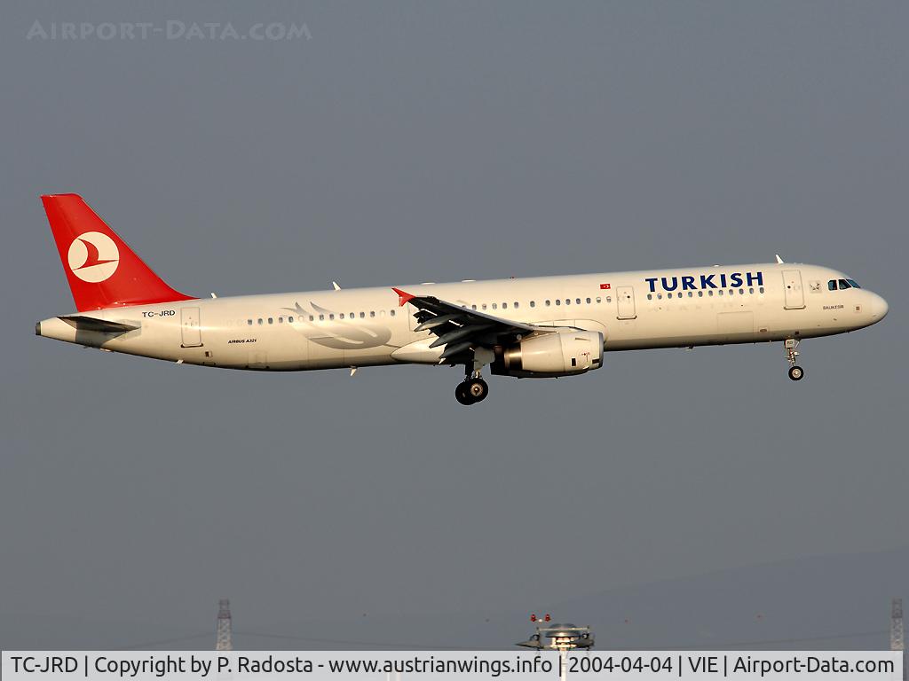 TC-JRD, 2007 Airbus A321-231 C/N 3015, Approaching RWY 16 at VIE