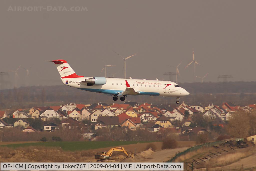 OE-LCM, 1997 Canadair CRJ-200LR (CL-600-2B19) C/N 7205, Austrian arrows Canadair Regional Jet CRJ200LR