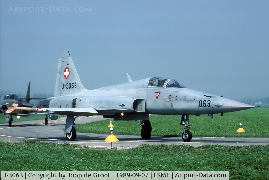 J-3063, Northrop F-5E Tiger II C/N L.1063, still in the Hunter era