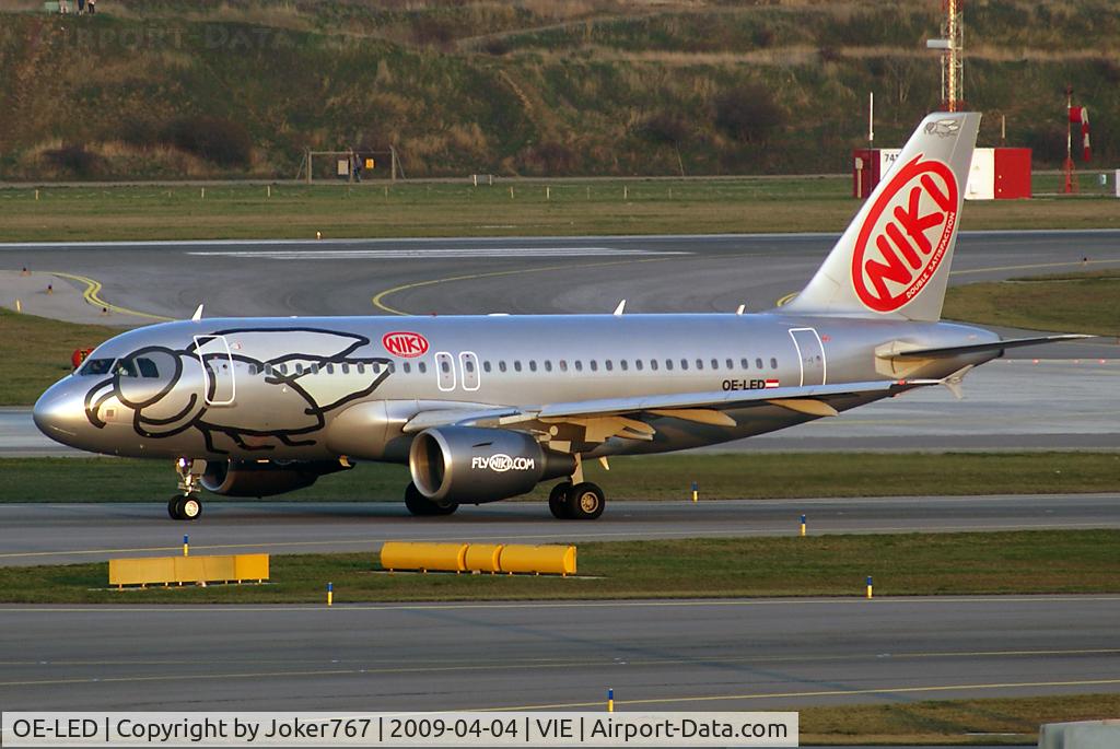 OE-LEA, 2005 Airbus A320-214 C/N 2529, NIKI Airbus A319-112
