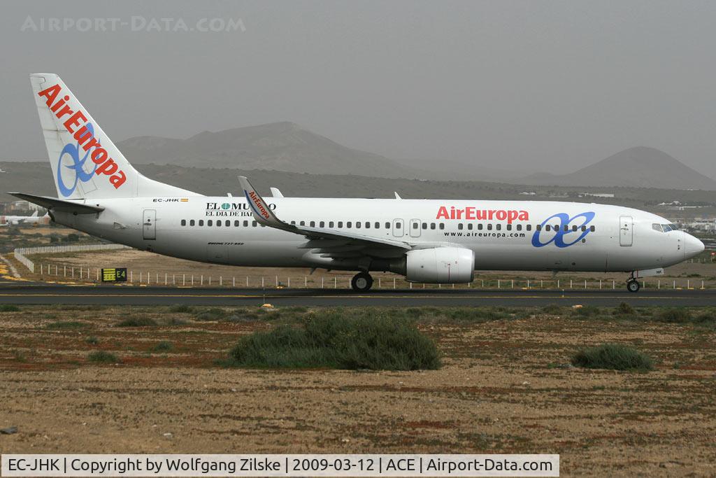 EC-JHK, 2005 Boeing 737-85P C/N 33975, visitor