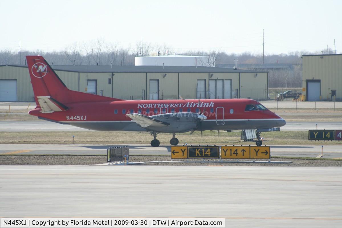 N445XJ, 1998 Saab 340B C/N 340B-445, Mesaba Saab 340