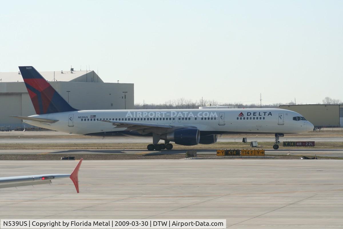 N539US, 1996 Boeing 757-251 C/N 26486, A Northwest plane repainted into Delta colors
