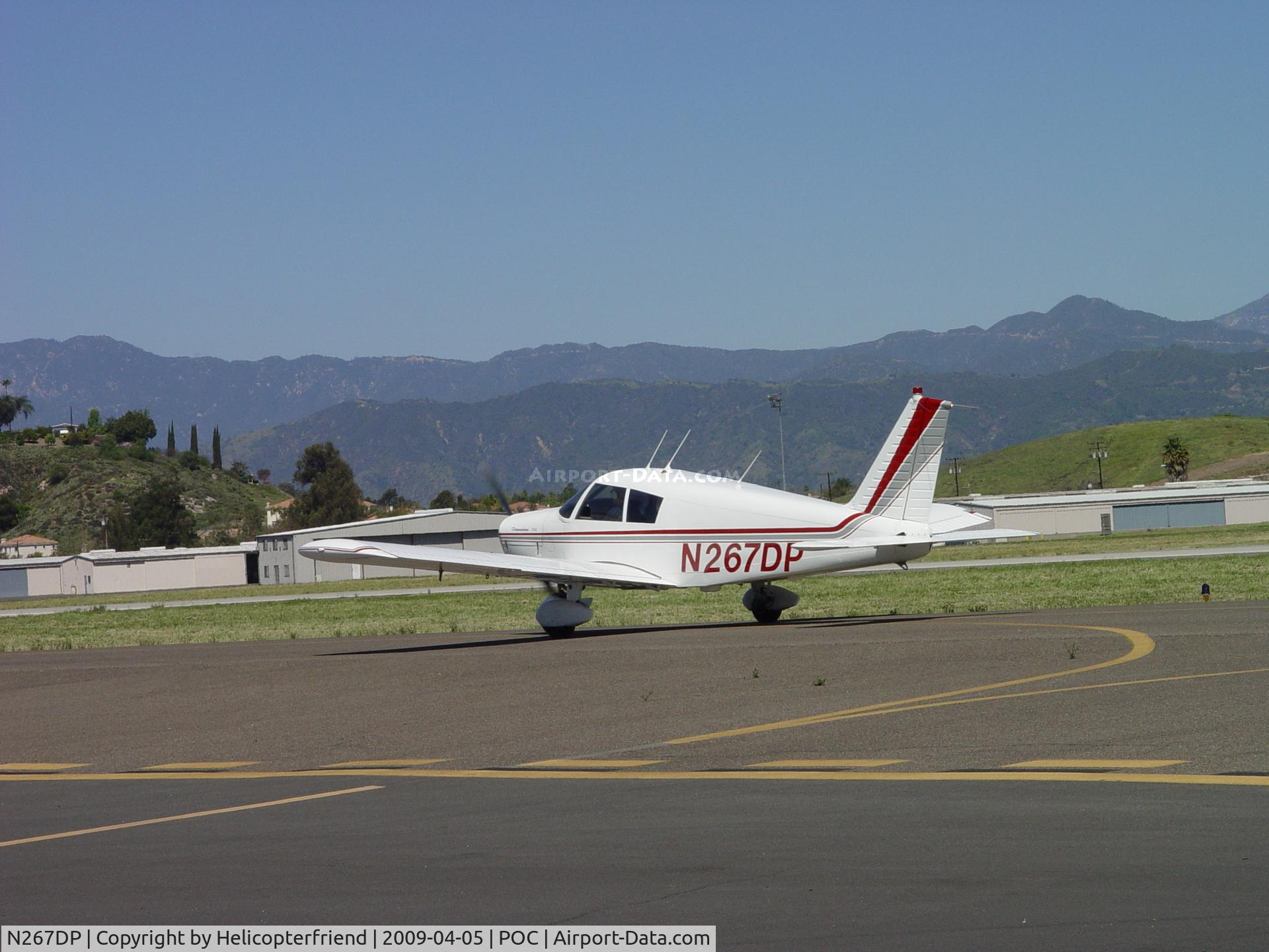 N267DP, 1967 Piper PA-28-140 C/N 28-22673, Taxiing west for take off on 8R