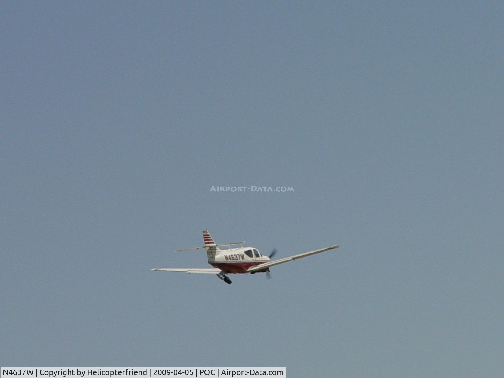 N4637W, 1977 Rockwell International 112TCA Commander C/N 13167, Climbing out, one wheel up, the other coming up