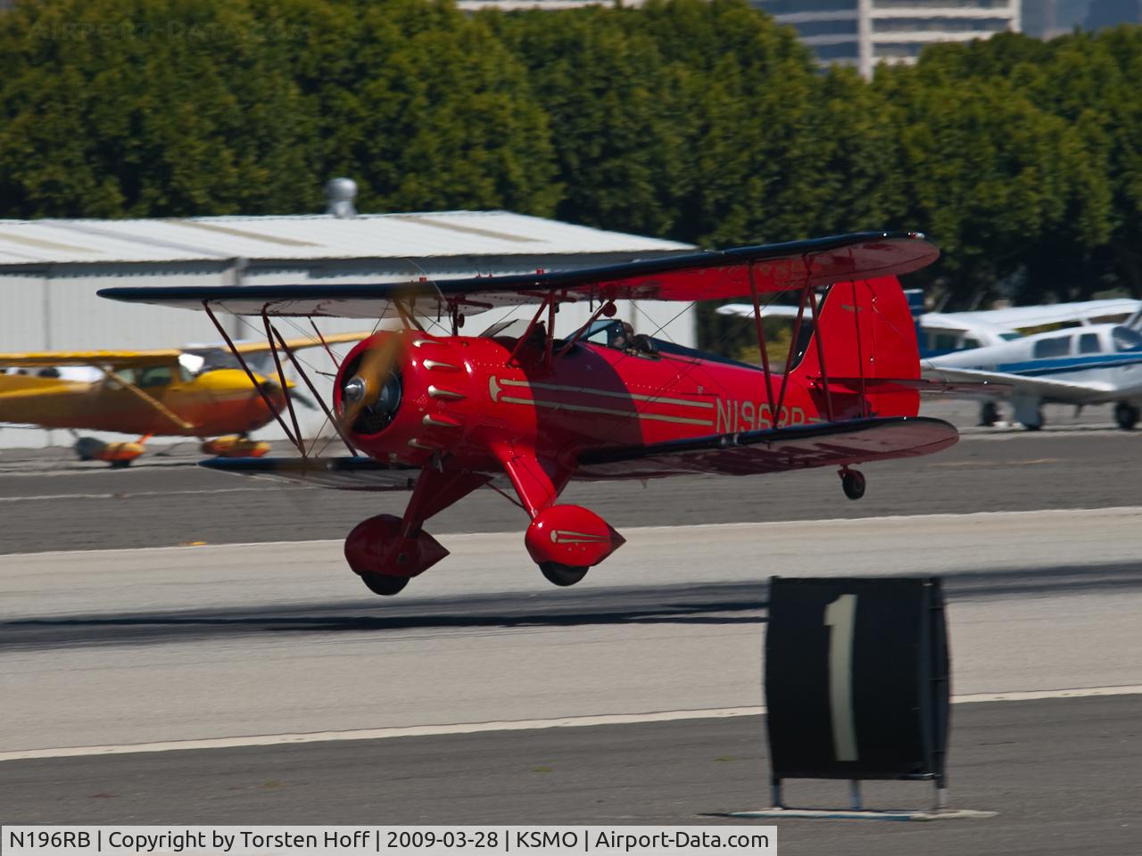 N196RB, 1996 Waco YMF C/N F5C-071, N196RB departing from RWY 21