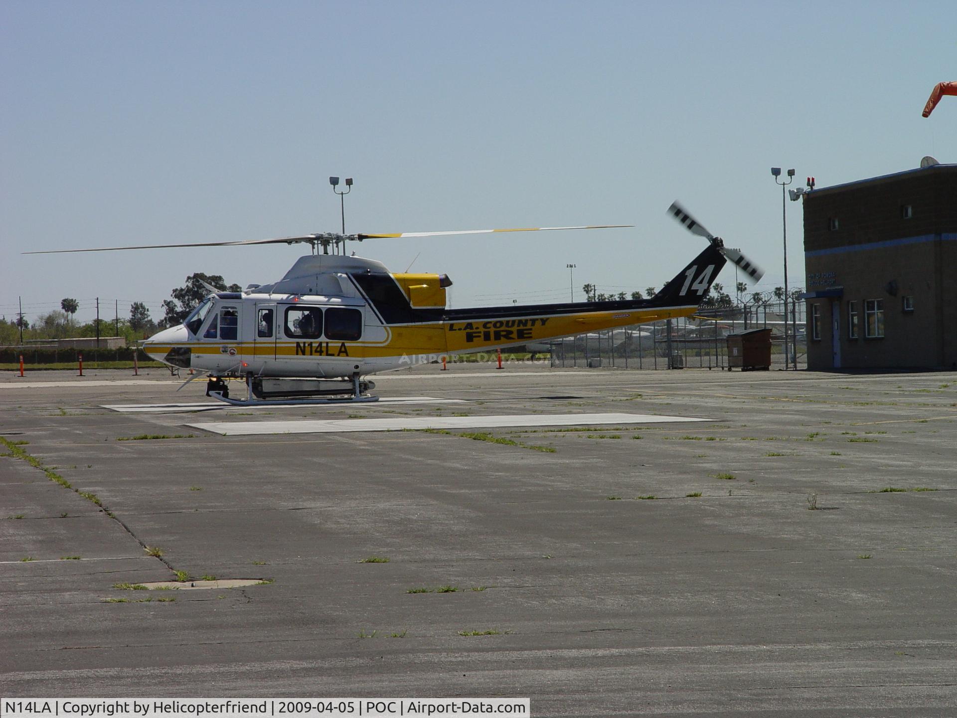 N14LA, 2005 Bell 412EP C/N 36393, Setting down on the pad, and starting cool down