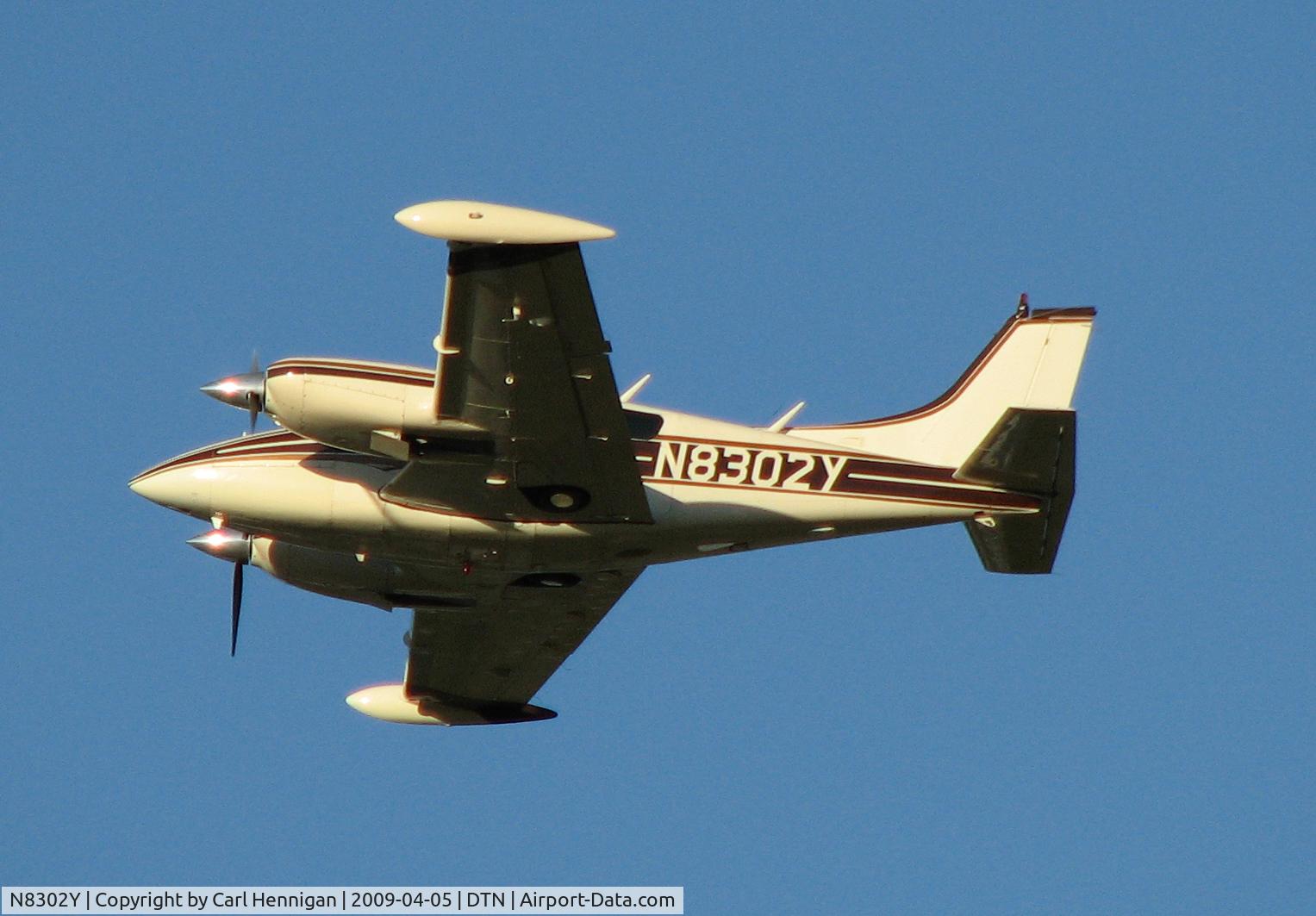 N8302Y, 1967 Piper PA-30 Twin Comanche C/N 30-1441, Departing runway 32