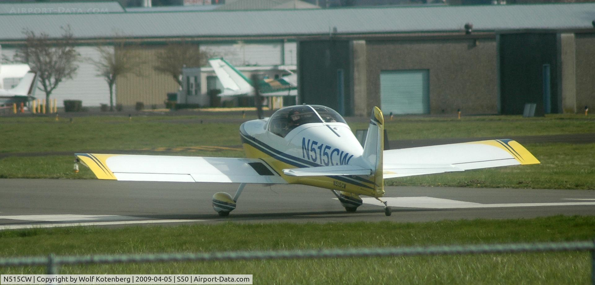 N515CW, 2004 Vans RV-6 C/N 22716, rolling