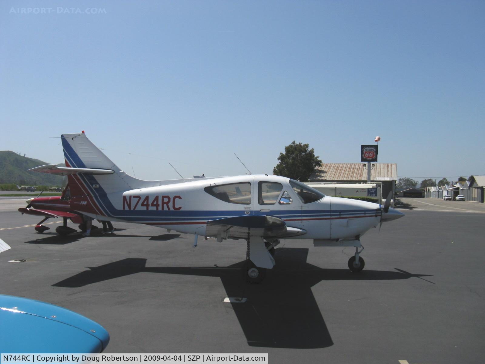 N744RC, 1978 Rockwell International 114 Commander C/N 14401, 1978 Rockwell COMMANDER 114, Lycoming IO-540-T4AD 260 Hp, 3 blade CS prop