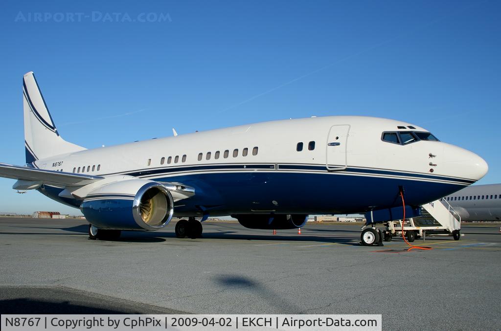 N8767, 2002 Boeing 737-7EG C/N 32807, B73W