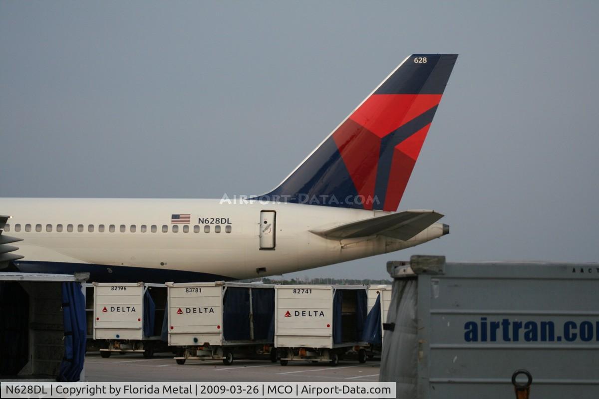 N628DL, 1987 Boeing 757-232 C/N 22918, Delta 757-200