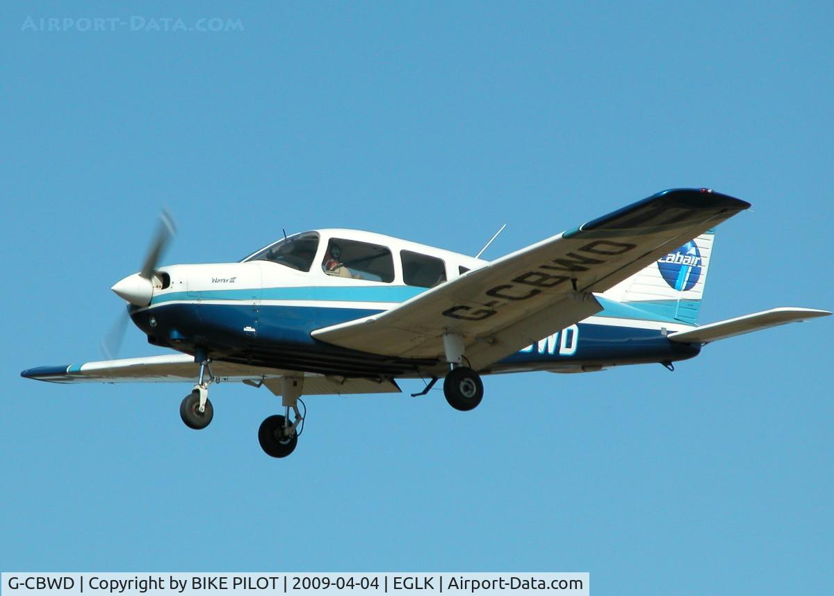 G-CBWD, 2002 Piper PA-28-161 Cherokee Warrior III C/N 2842160, TOUCH AND GOES RWY 25