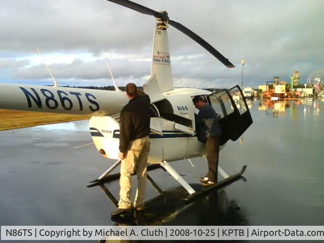N86TS, 2000 Robinson R44 C/N 0797, Ferry flight from  KPTB to KLHZ