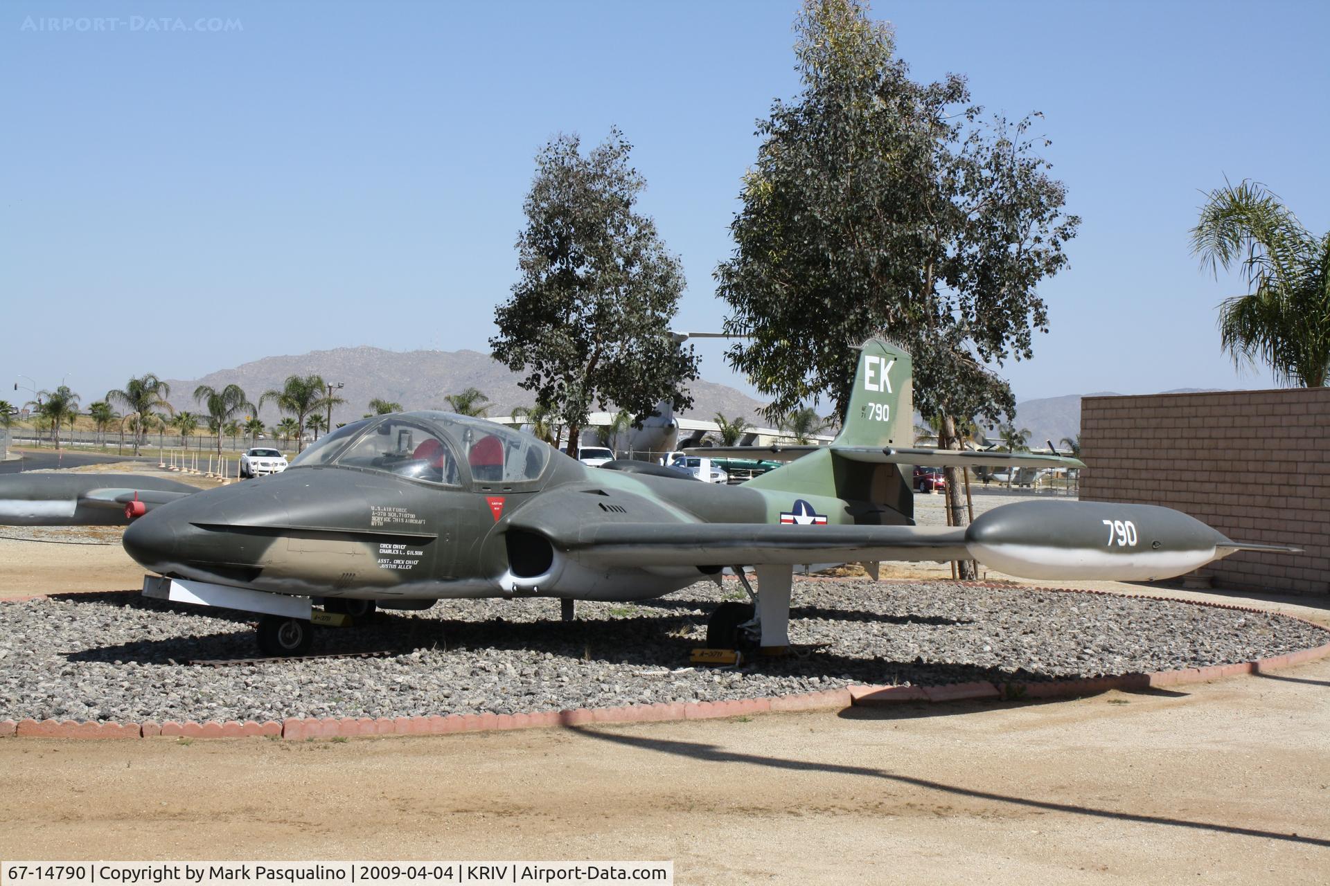67-14790, 1967 Cessna A-37B Dragonfly C/N 43015, Cessna A-37B