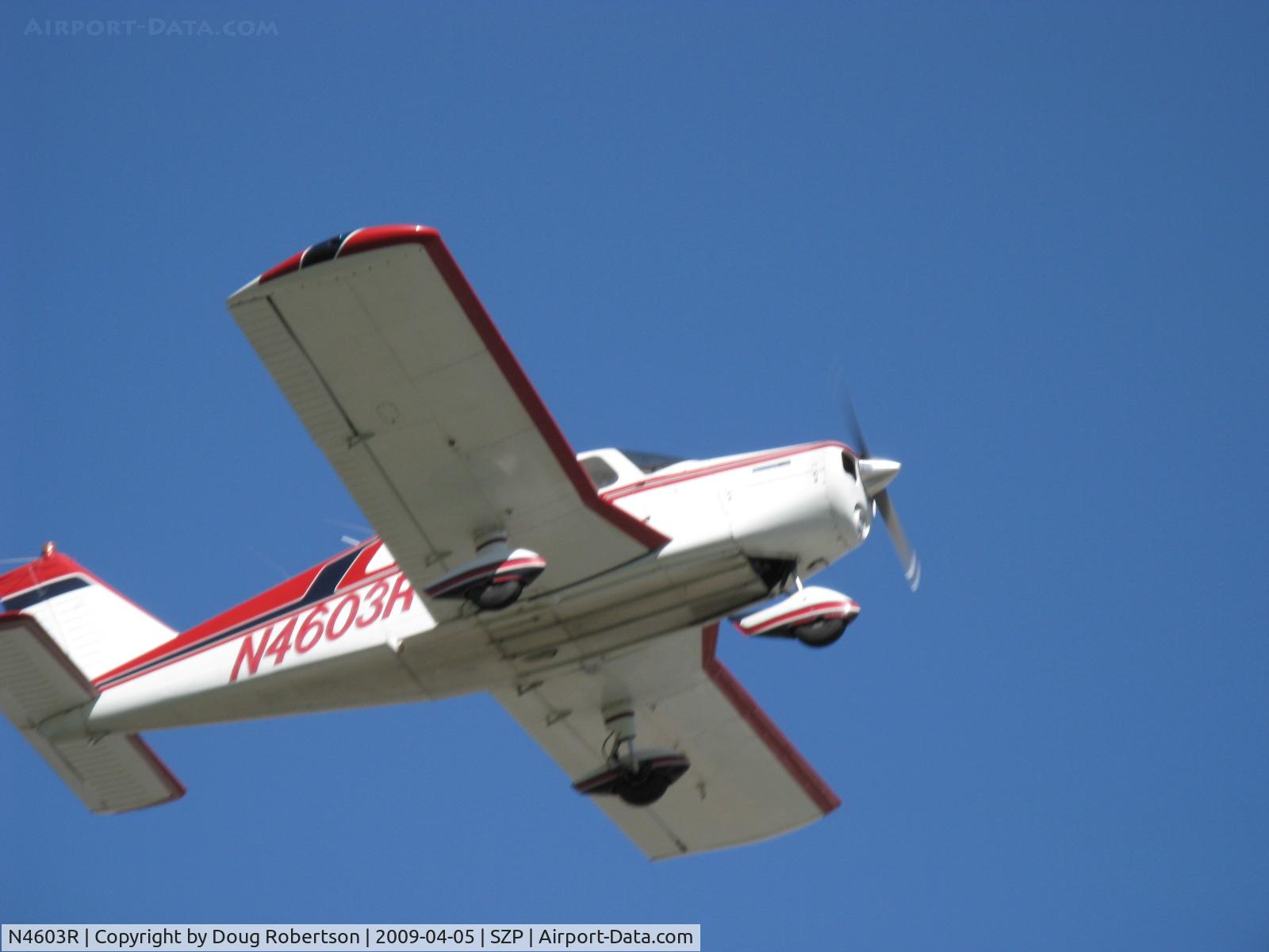 N4603R, 1965 Piper PA-28-140 Cherokee C/N 28-21351, 1965 Piper PA-28-140 CHEROKEE, Lycoming 0-320-E2A 150 Hp, voluntary go-around in turbulence Rwy 04