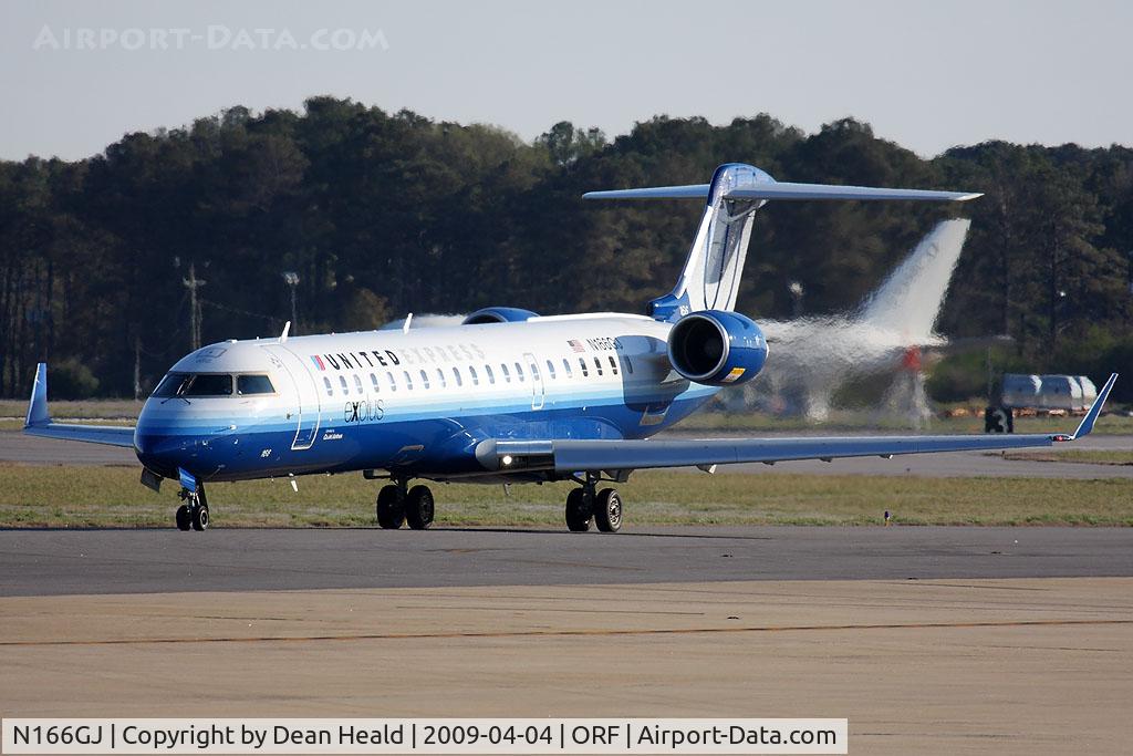 N166GJ, 2008 Bombardier CRJ-702 (CL-600-2C10) Regional Jet C/N 10266, United Express (Go Jet Airlines) N166GJ (FLT GJS7471) taxiing to RWY 23 for departure to Chicago O'Hare Int'l (KORD).