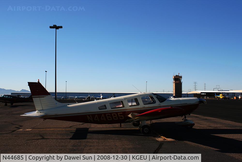 N44685, 1974 Piper PA-32-300 Cherokee Six C/N 32-7440168, N44685
