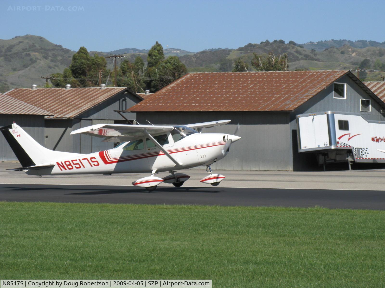 N8517S, 1965 Cessna 182H Skylane C/N 18256617, 1965 Cessna 182H SKYLANE, Continental O-470-S 230 Hp, landing Rwy 04