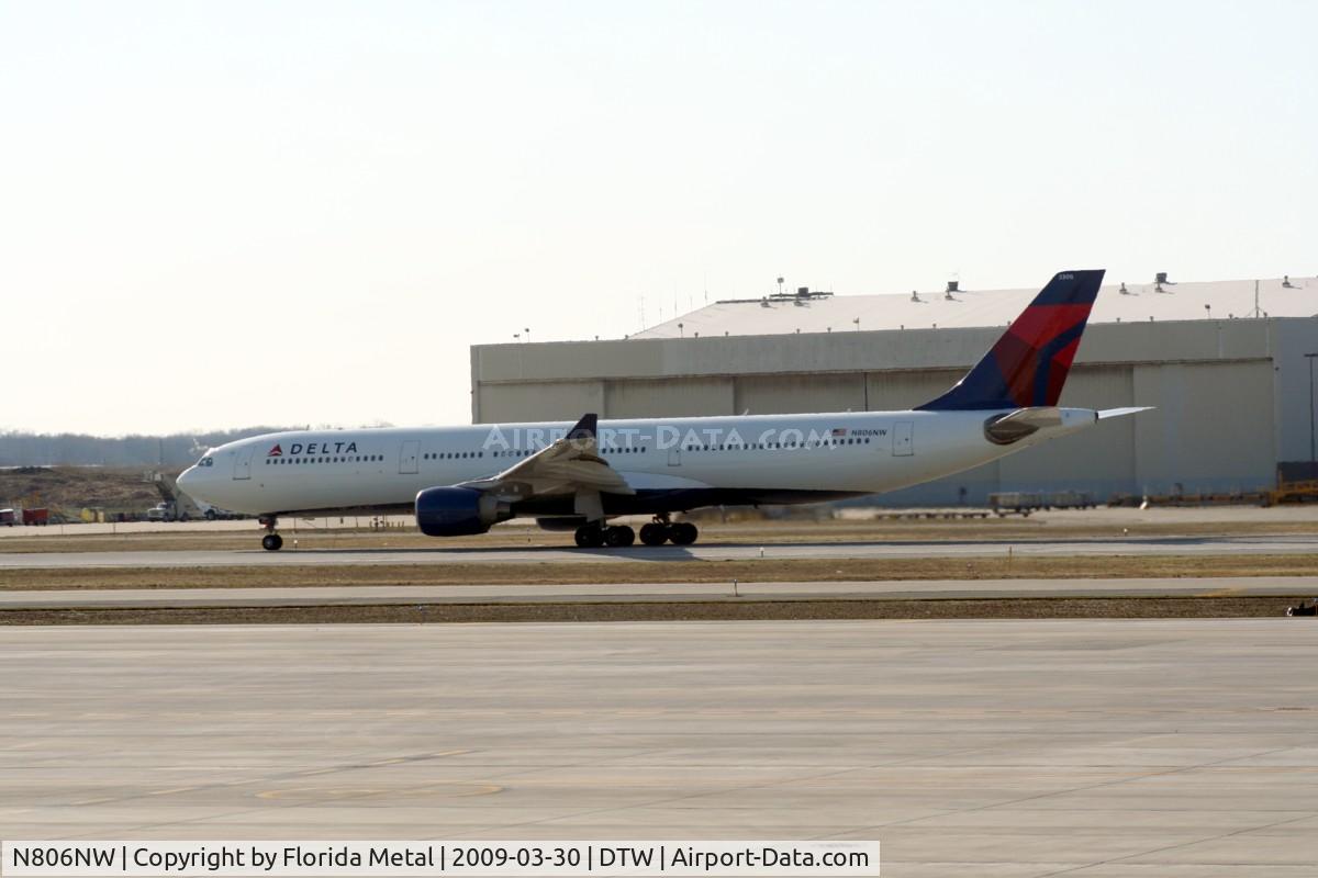 N806NW, 2004 Airbus A330-323 C/N 578, Northwest A330-300