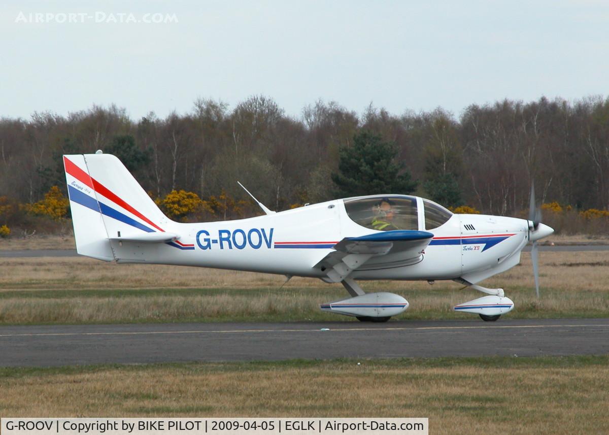 G-ROOV, 1999 Europa XS Tri-Gear C/N PFA 247-13214, TAXYING OUT FOR A LOCAL FLIGHT TO READING