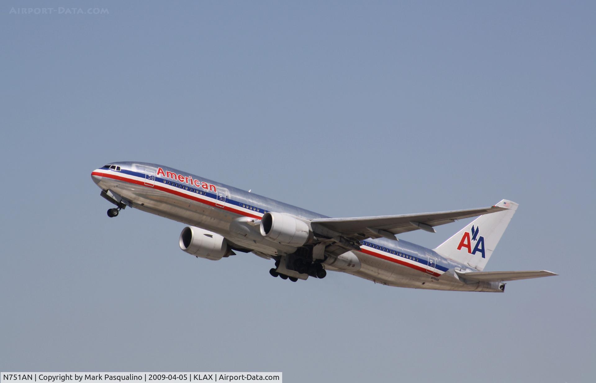 N751AN, 2001 Boeing 777-223 C/N 30798, Boeing 777-200