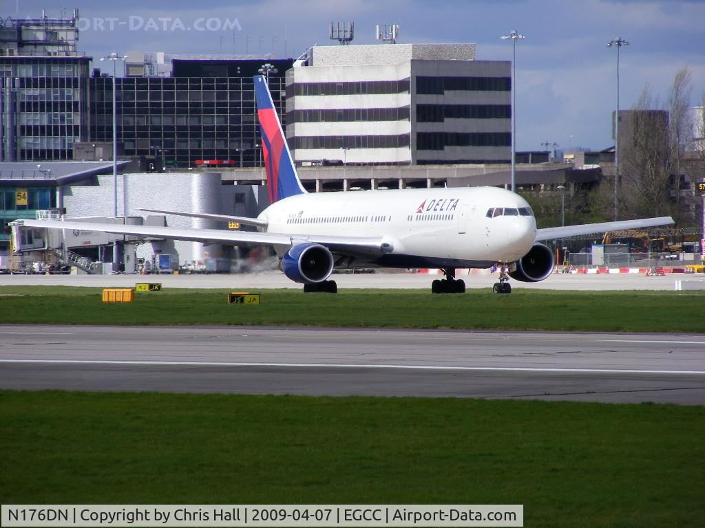 N176DN, 1990 Boeing 767-332 C/N 25061, Delta