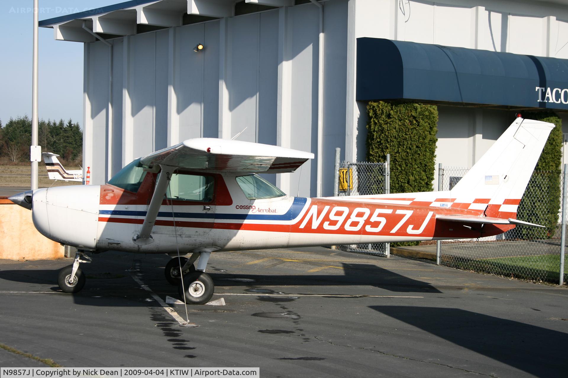 N9857J, 1976 Cessna A150M Aerobat C/N A1500666, KTIW