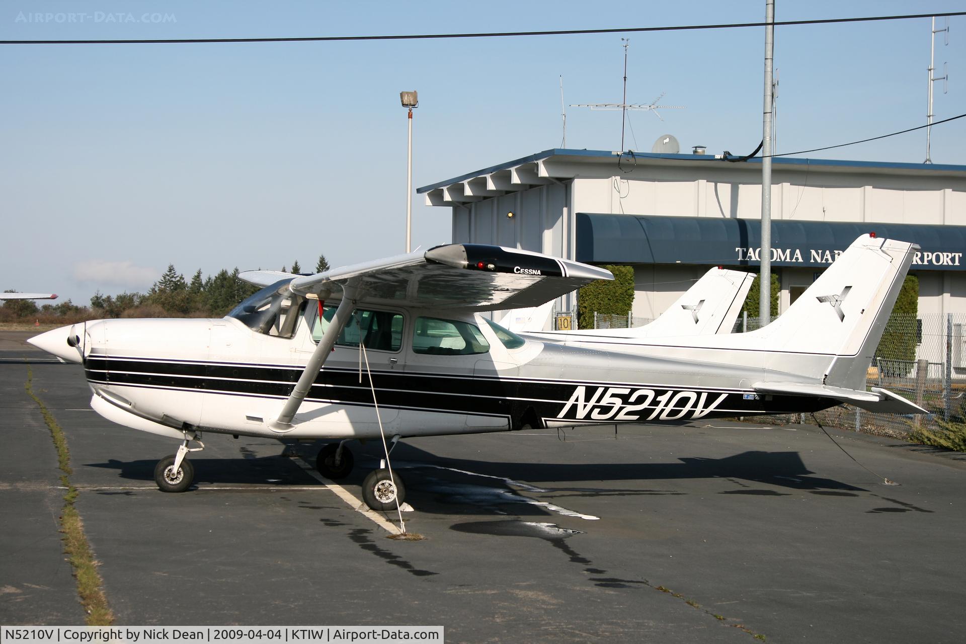 N5210V, 1980 Cessna 172RG Cutlass RG C/N 172RG0471, KTIW