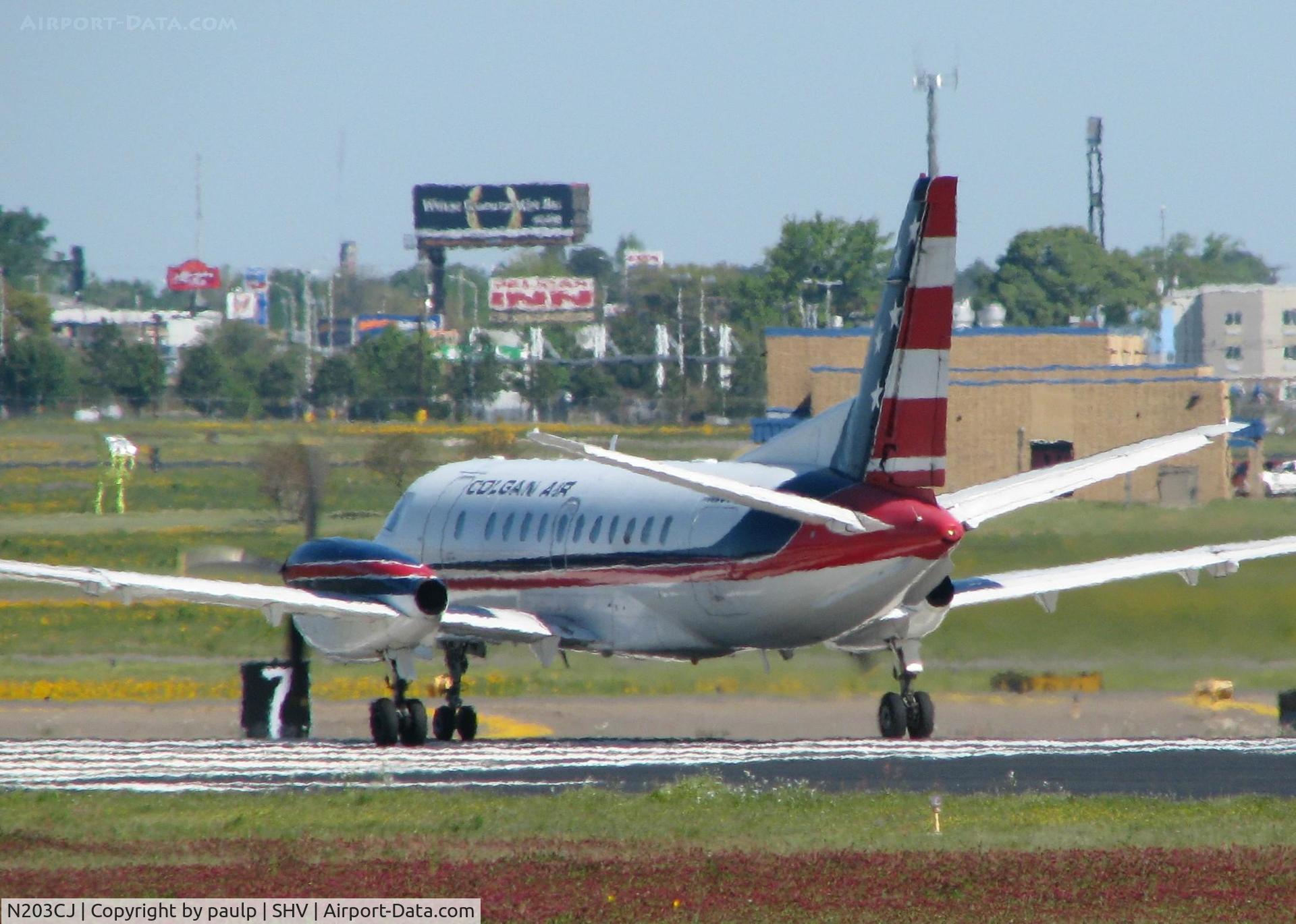 N203CJ, 1990 Saab 340B C/N 340B-203, Rolling for take off from Shreveport Regional.