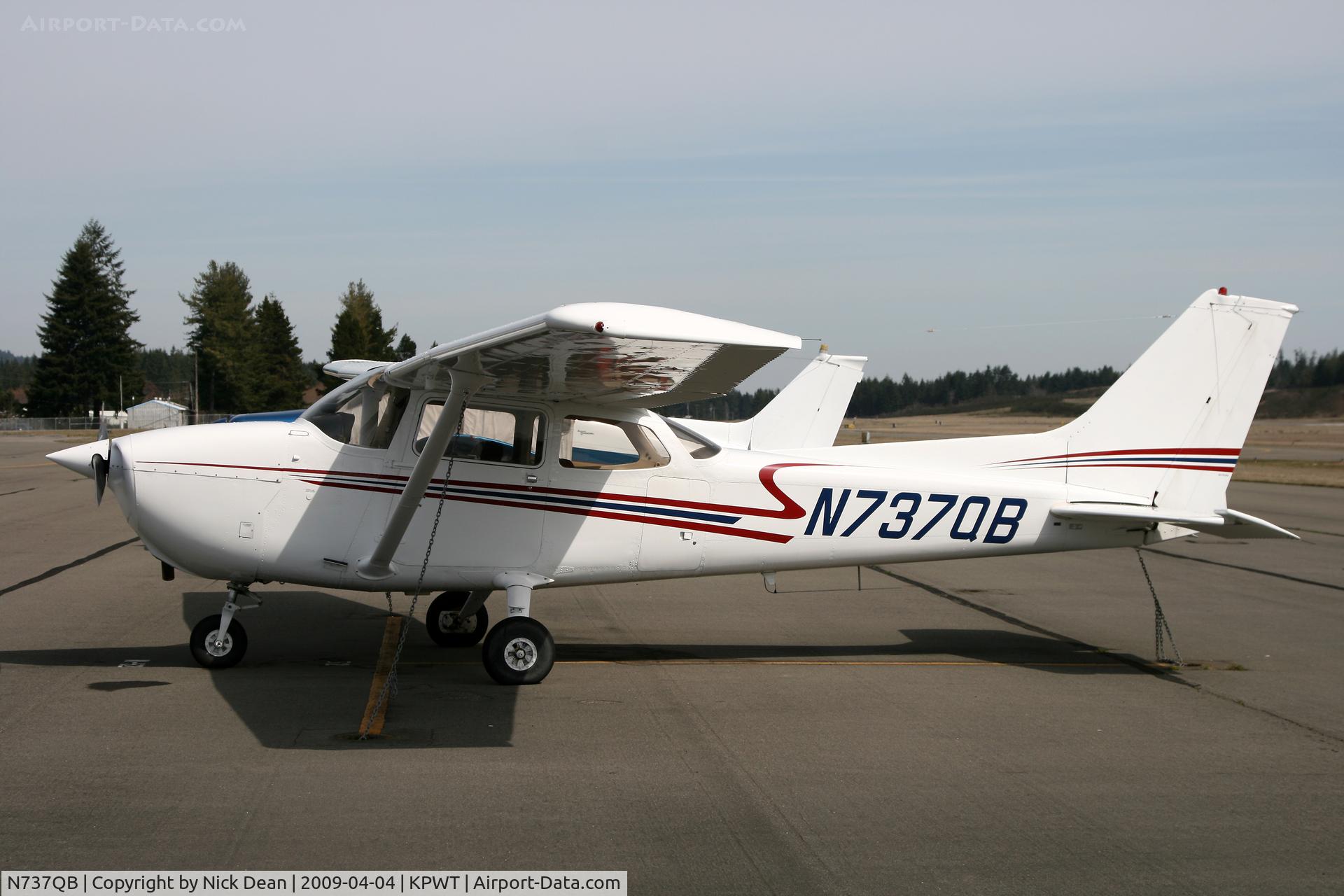 N737QB, 1977 Cessna 172N C/N 17269582, KPWT