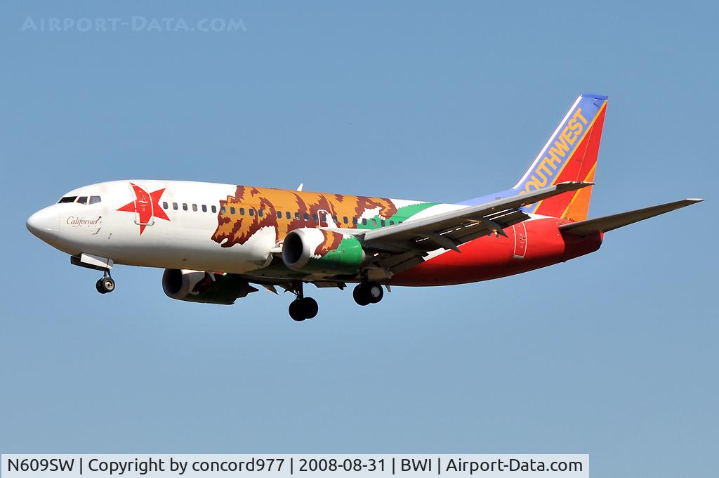 N609SW, 1995 Boeing 737-3H4 C/N 27929, California comes to Maryland!