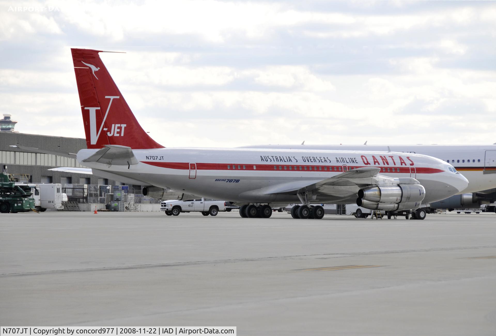 N707JT, 1964 Boeing 707-138B C/N 18740, A surprise visitor to KIAD