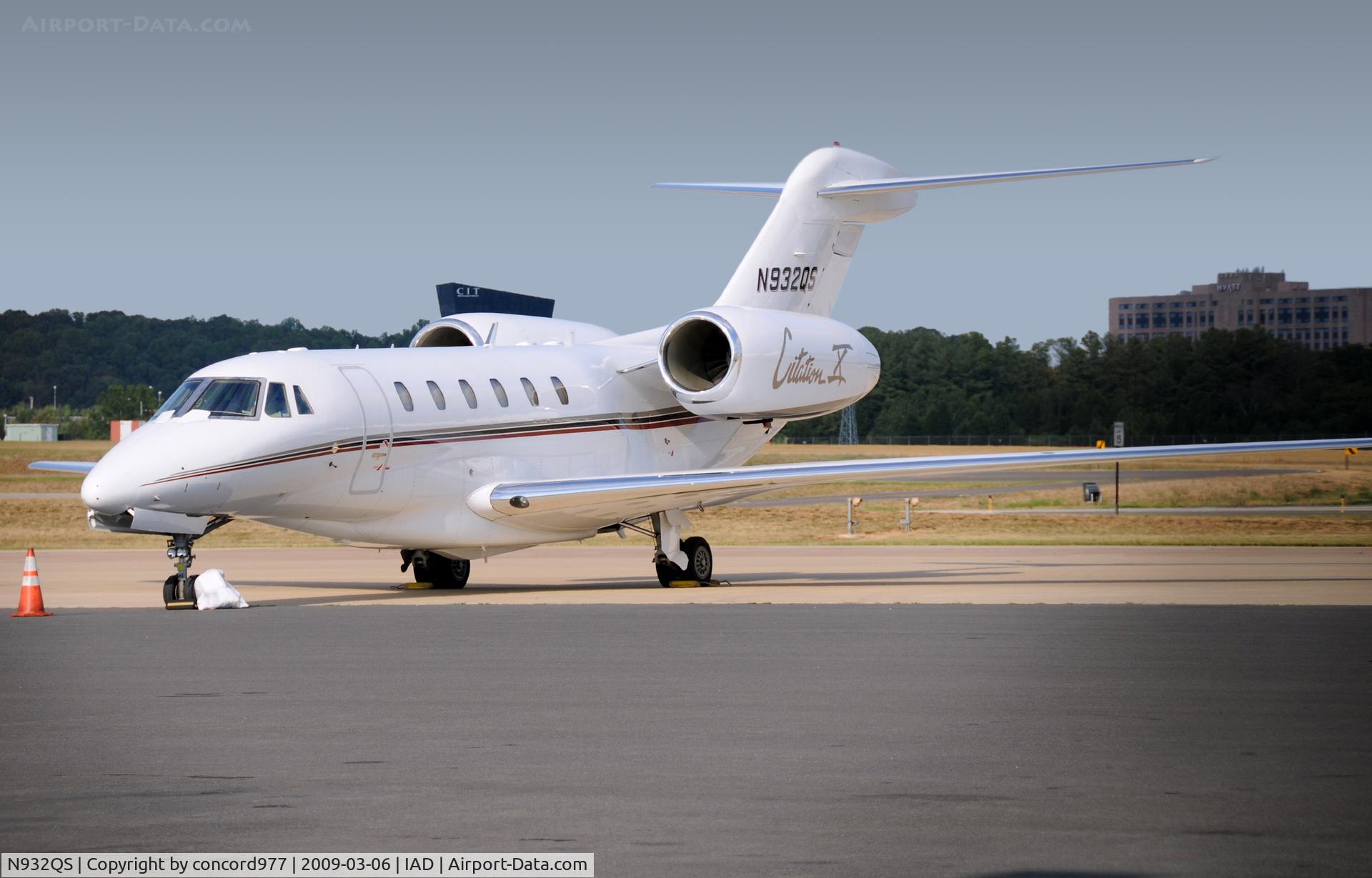 N932QS, 1997 Cessna 750 Citation X C/N 750-0032, Awaiting its next charter at KIAD