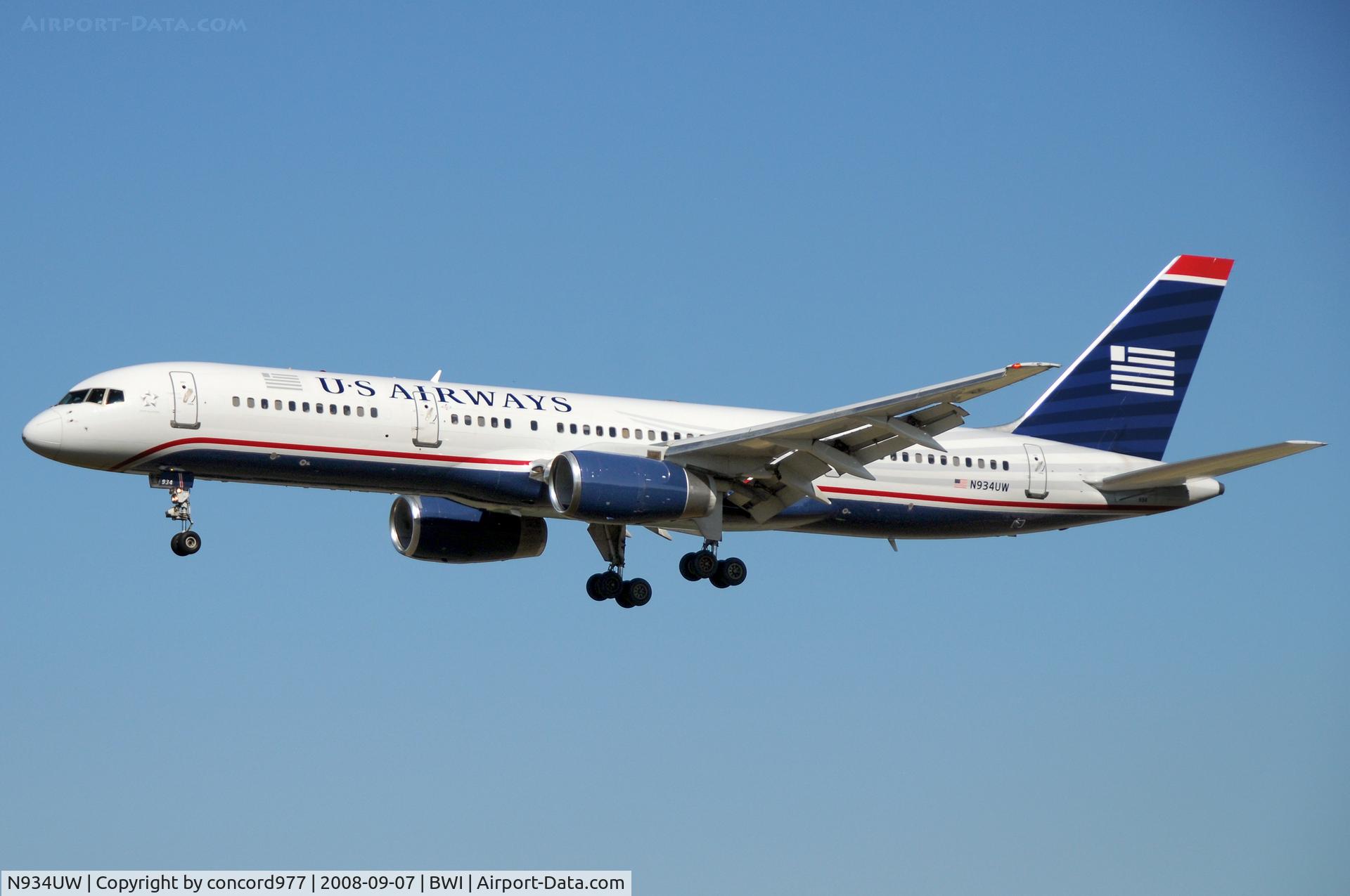 N934UW, 1993 Boeing 757-2B7 C/N 27200, Arriving BWI