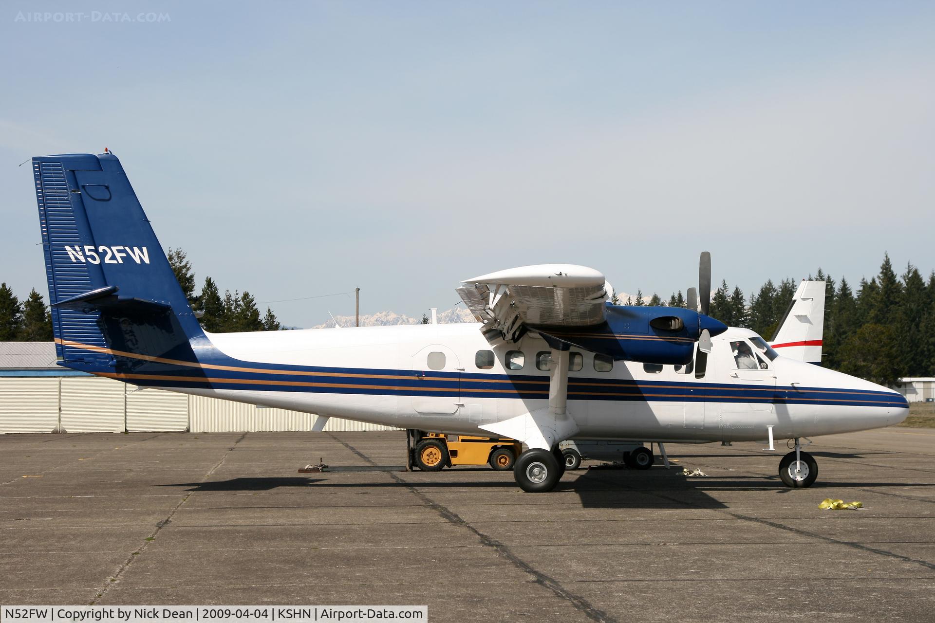 N52FW, 1967 De Havilland Canada DHC-6-100 Twin Otter C/N 52, KSHN