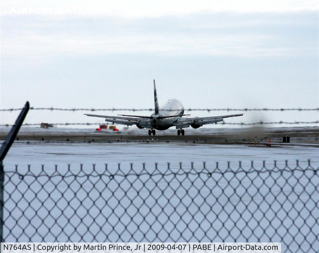 N764AS, 1992 Boeing 737-4Q8 C/N 25101, Touch down!