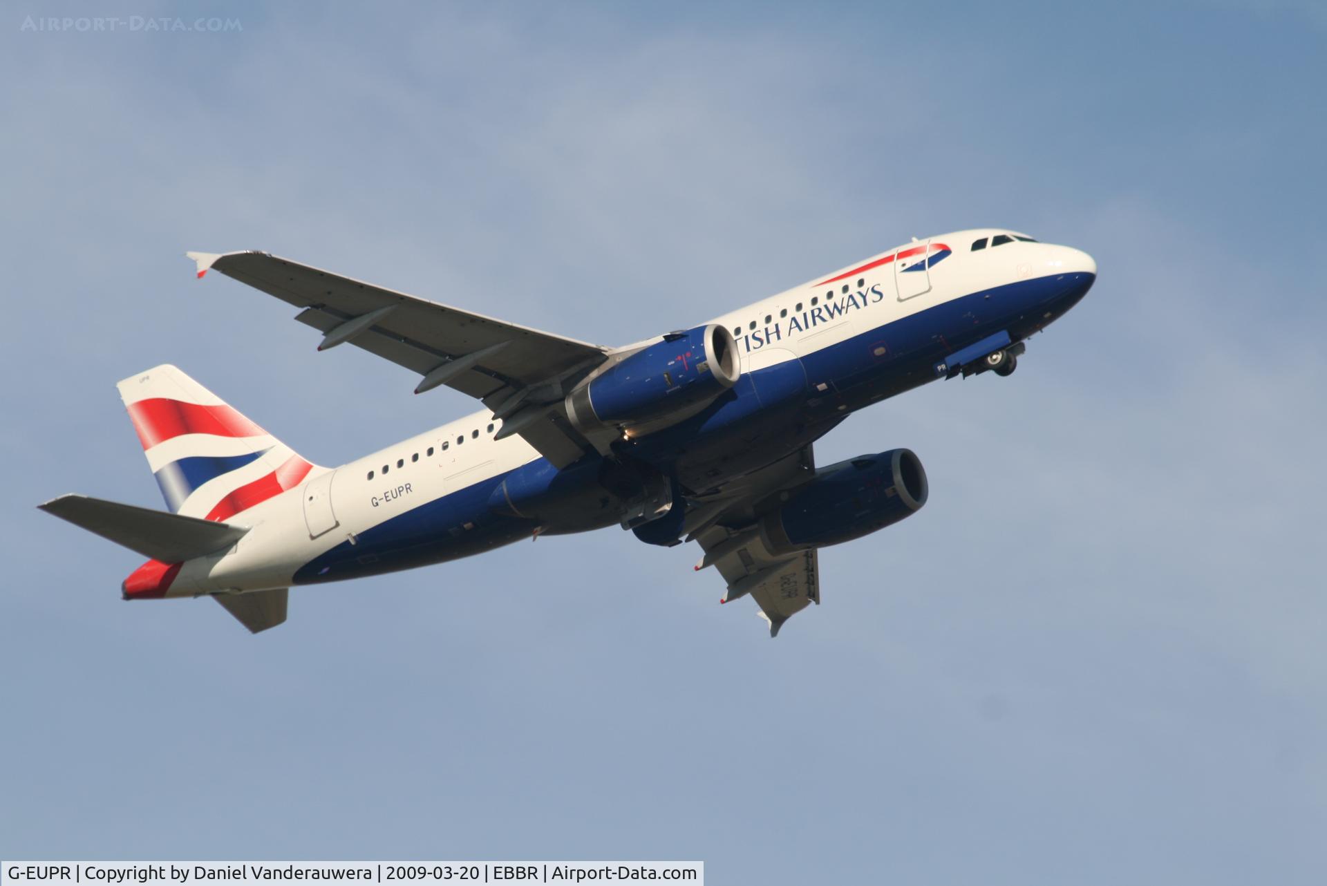 G-EUPR, 2000 Airbus A319-131 C/N 1329, taking off from rwy 07R