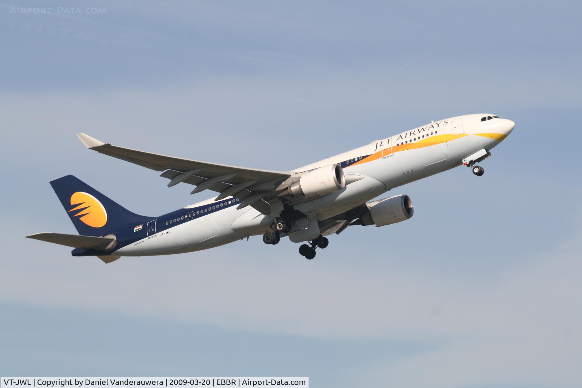 VT-JWL, 2008 Airbus A330-203 C/N 901, taking off from rwy 07R