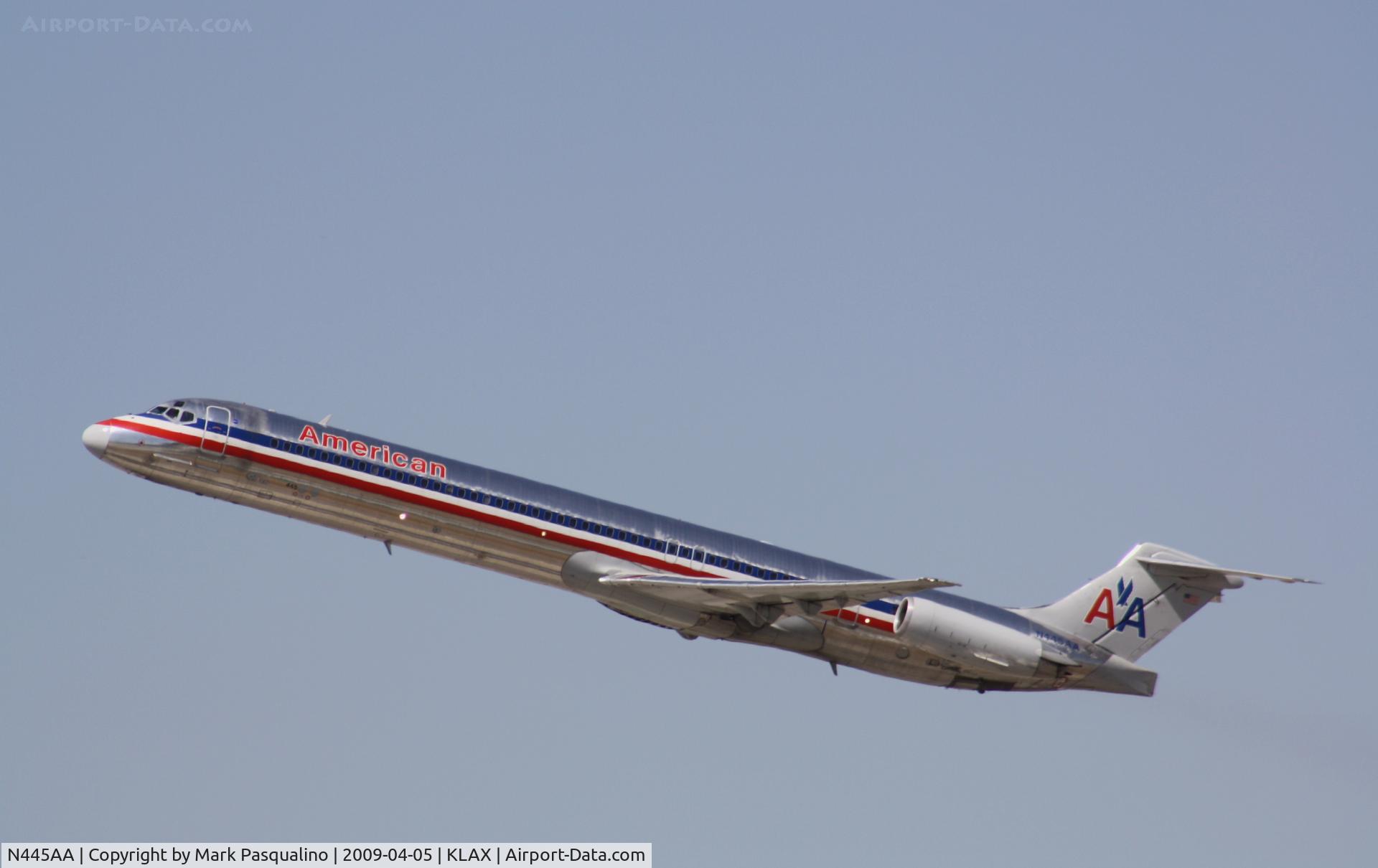 N445AA, 1987 McDonnell Douglas MD-82 (DC-9-82) C/N 49471, MD-82