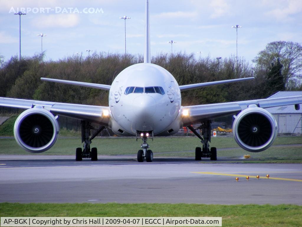 AP-BGK, 2004 Boeing 777-240/ER C/N 33776, PIA