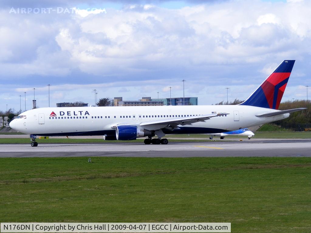 N176DN, 1990 Boeing 767-332 C/N 25061, Delta