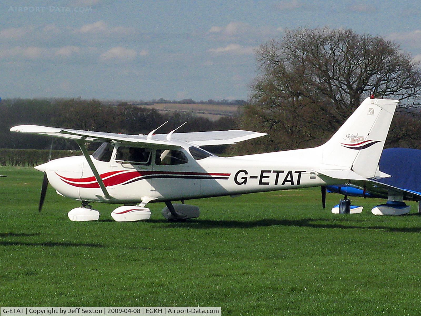 G-ETAT, 2000 Cessna 172S Skyhawk SP C/N 172S8674, Parked at EGKH